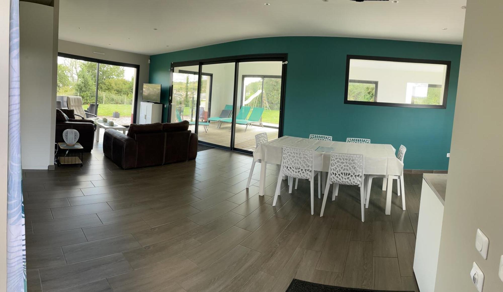 Maison Avec Piscine Interieure Privee Sans Vis A Vis Chauffee Toute L Annee